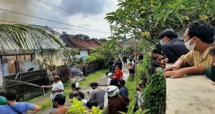 Diduga Korsleting Listrik, Dua Rumdis BPS Provinsi Bali Ludes Terbakar